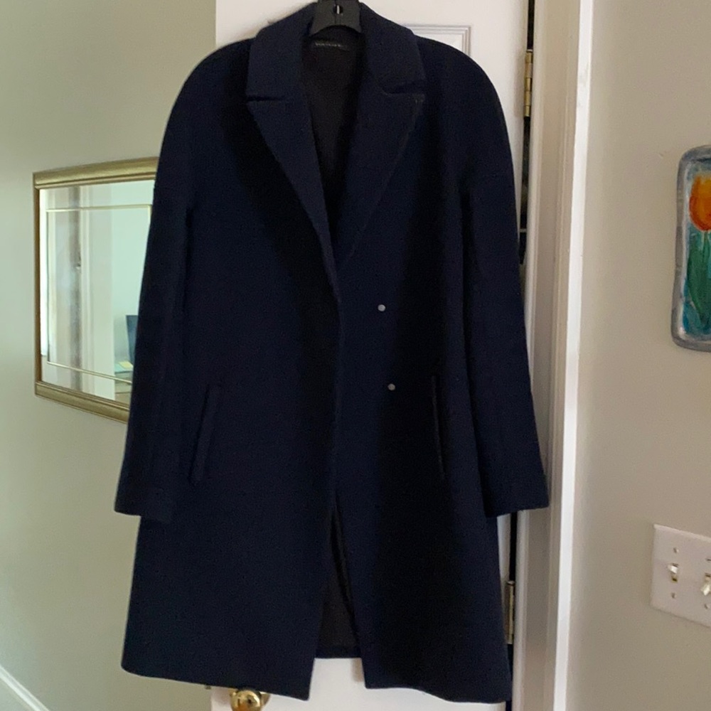 elie tahari navy coat sz medium